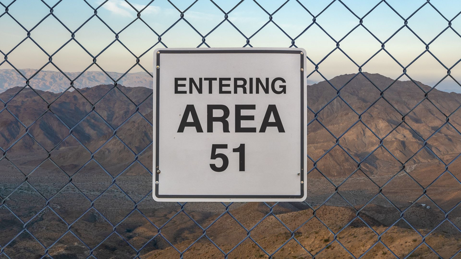 Amerika’nın Kara Kutusu:  Area 51